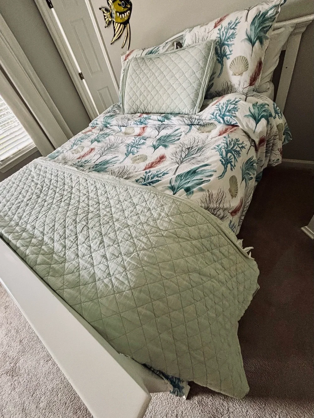 Pottery Barn Coastal Shells Quilt Set in Seafoam